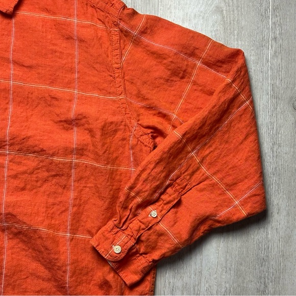 Tommy Bahama Relax Linen Button Down Shirt - Picture 6 of 15